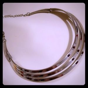Unique silver collar necklace